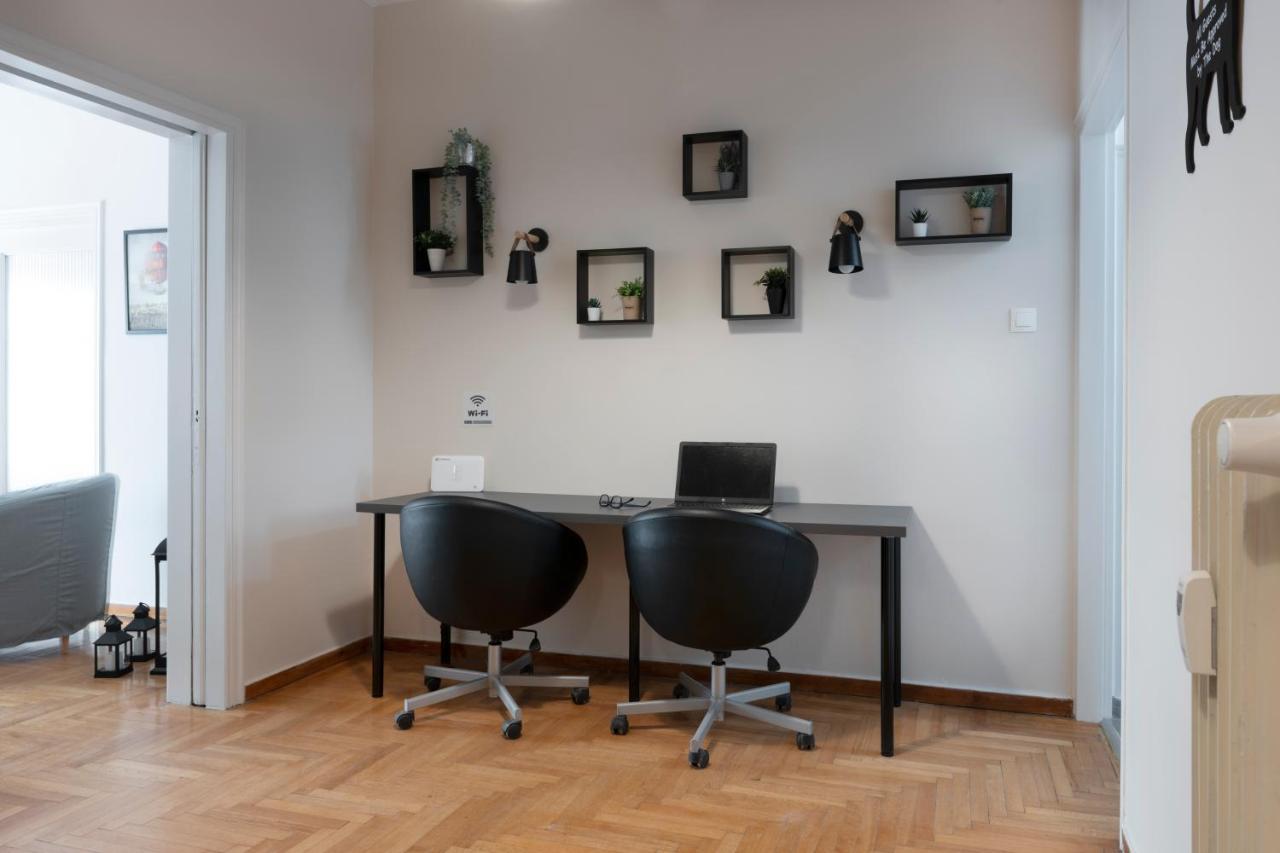 Spacious Central Flat In The Heart Of Athens! Atenas Exterior foto