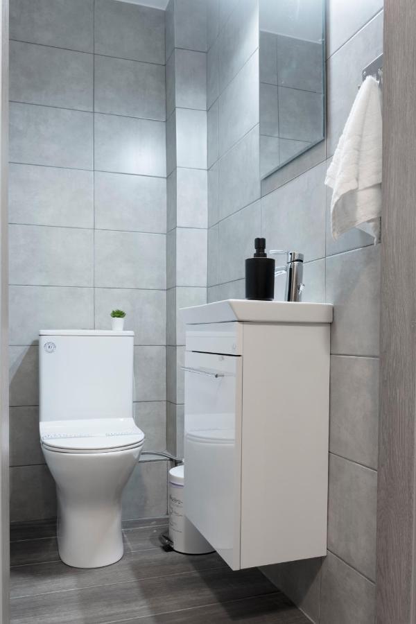 Spacious Central Flat In The Heart Of Athens! Atenas Exterior foto